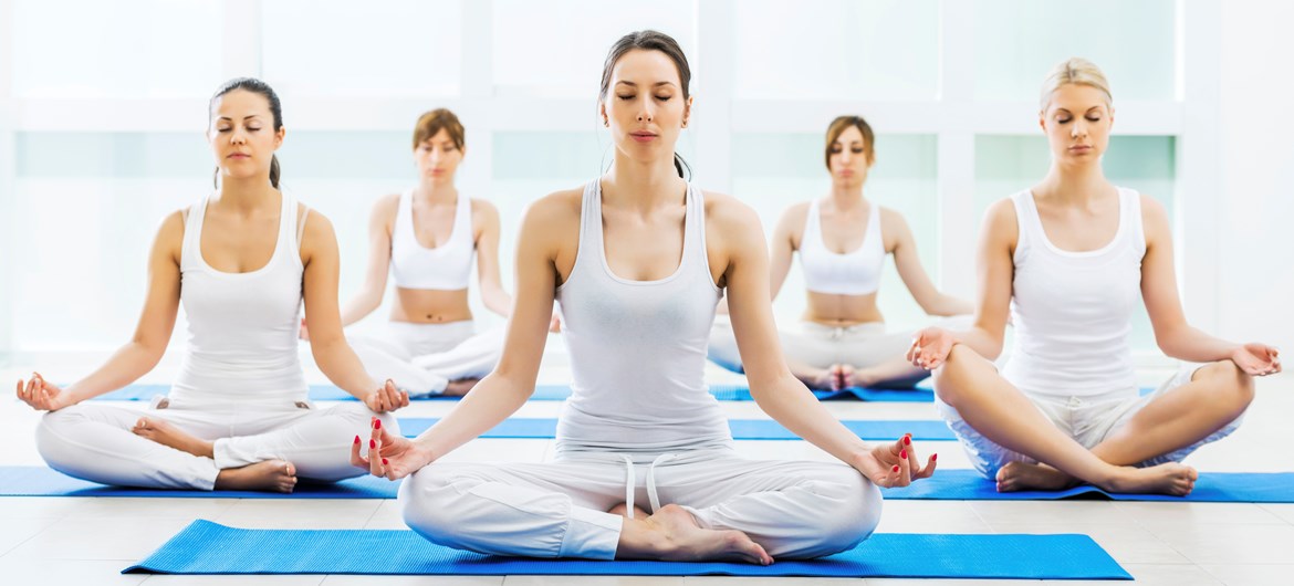 Apakah senam yoga  lebih baik daripada senam  aerobik untuk 